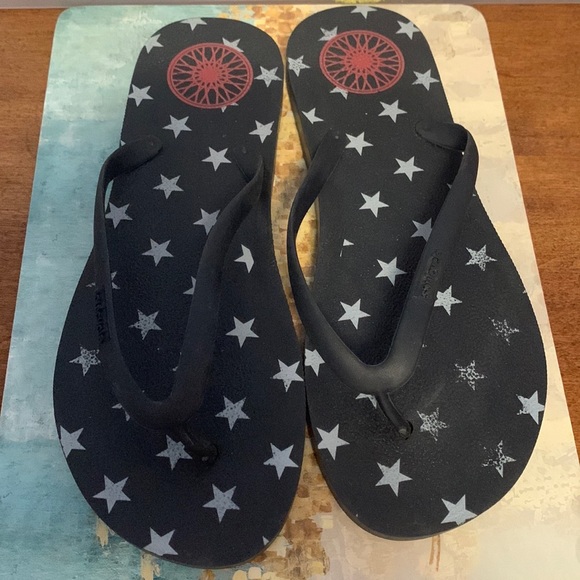 SoulCycle Flip Flops - Picture 2 of 8